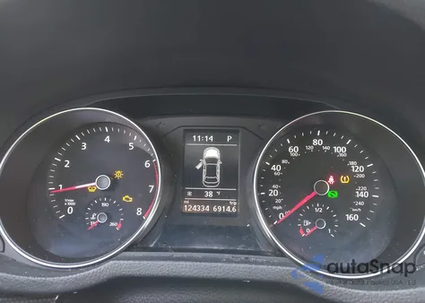 2018 Volkswagen Passat 3.6L V6 Gt z USA, uszkodzony, nr VIN 1VWJM7A39JC049527